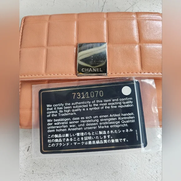 Chanel Vintage Chocolate Bar Trifold Wallet - Picture 4 of 17